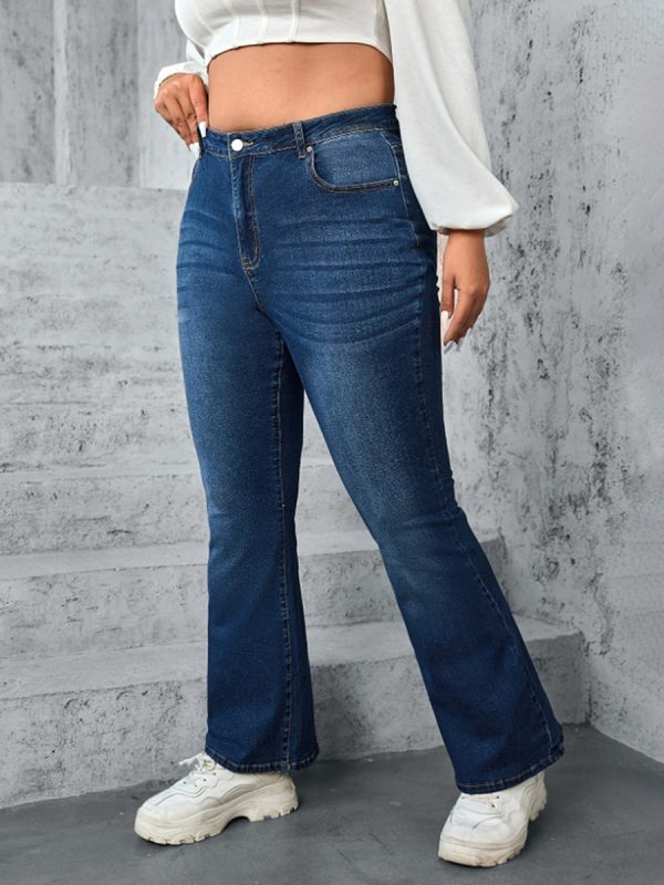 819 Women's 12 OZ Plus Size High Rise Flare Embroidered Back Pockets Jeans